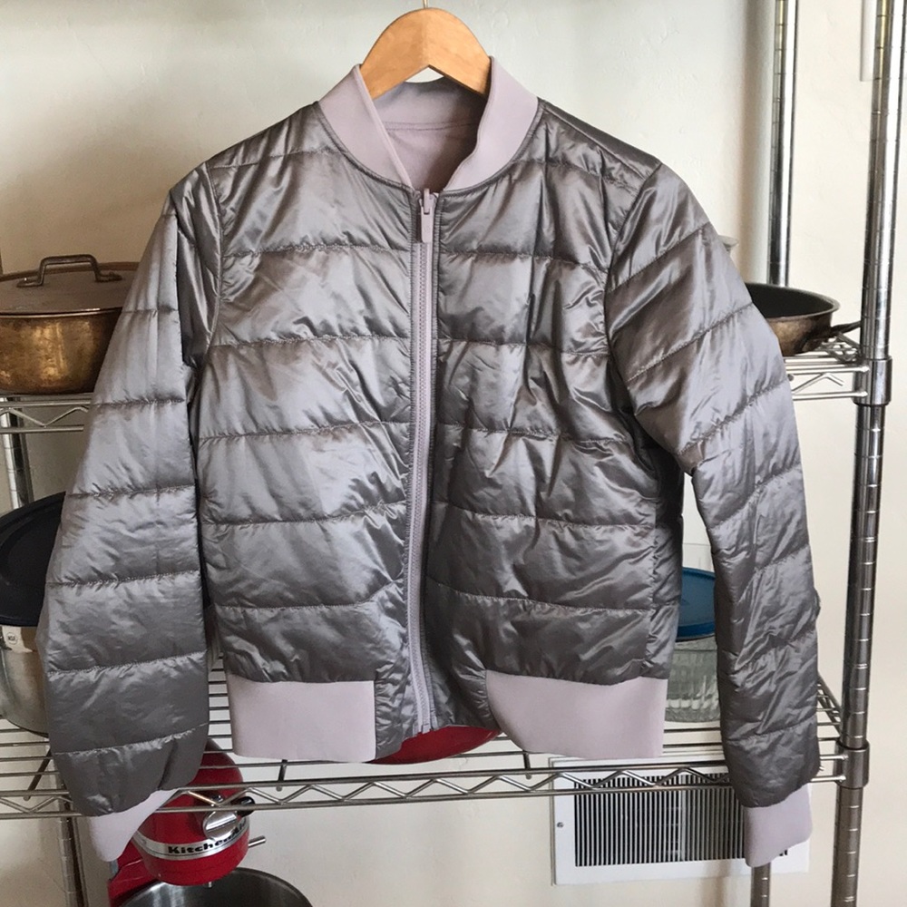 NWOT non stop bomber size 6